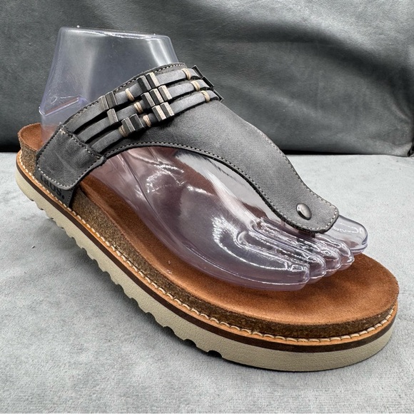 Taos Footwear Shoes - Taos Stupendous Sandal Women’s Size 8.5 Steel Leather Boho Thong